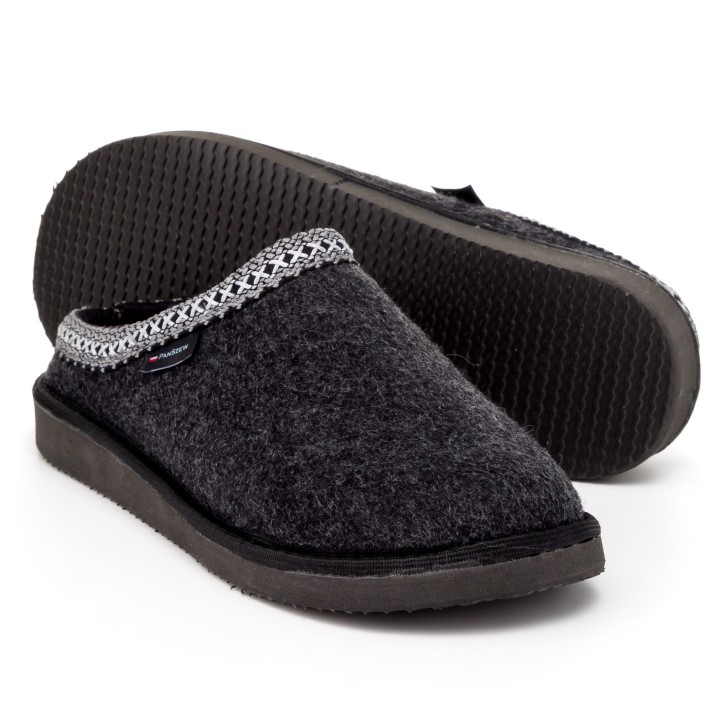 Ciepłe Kapcie Damskie BAREFOOT Filcowe Pantofle z Wełny Naturalnej Czarne -PanSzew.pl