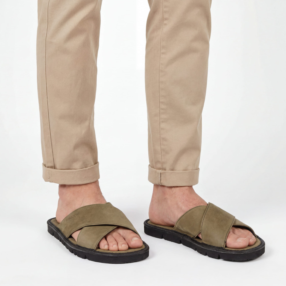 Klapki Męskie Skórzane z Nubuku Khaki Kapcie Premium CROSSLINE PanSzew®