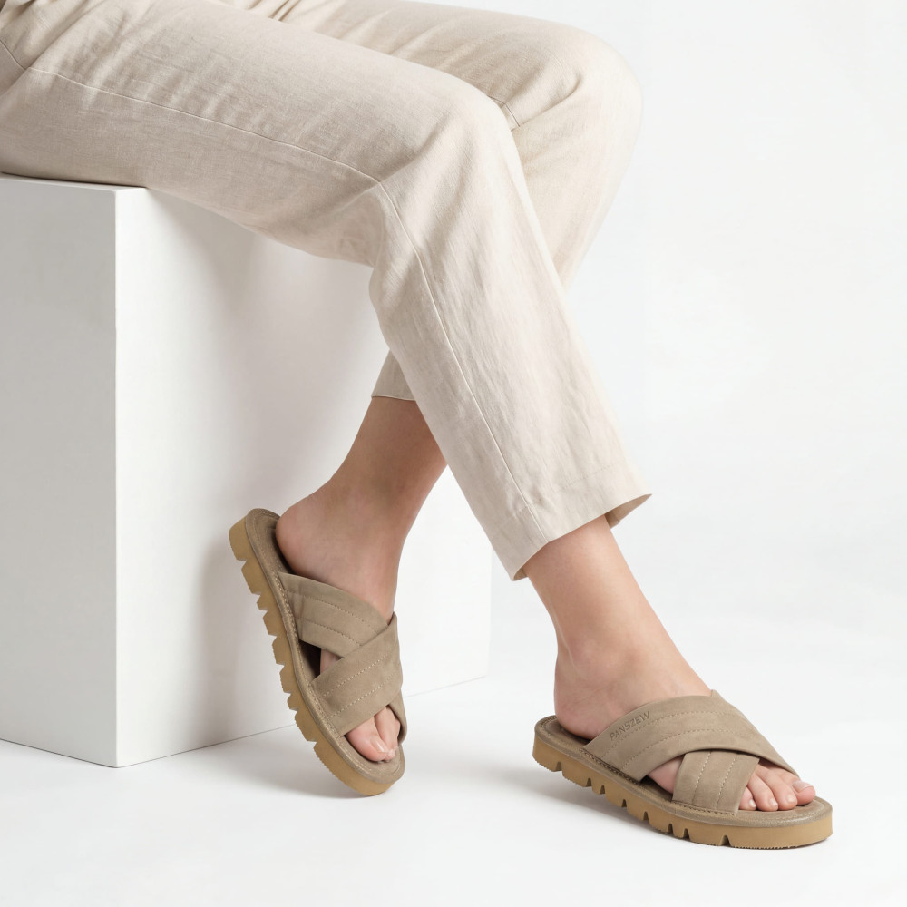 Klapki Damskie Skórzane z Nubuku Kapcie Taupe Premium CROSSLINE PanSzew®