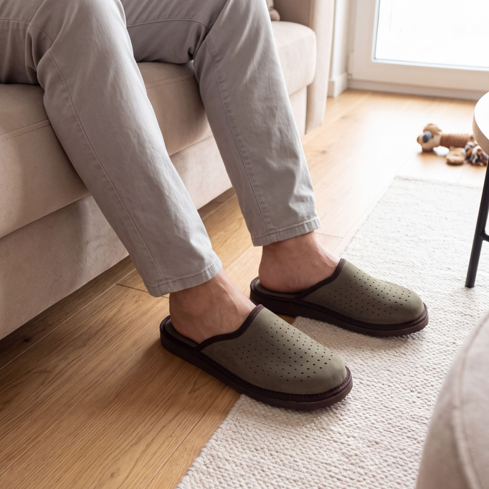 Kapcie Męskie Skórzane VENTLINE Perforowane Khaki | PanSzew®